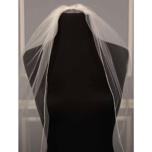 Your Dream Dress S42VL Diamond White Fingertip Length Pencil Edge Bridal Veil main image 6